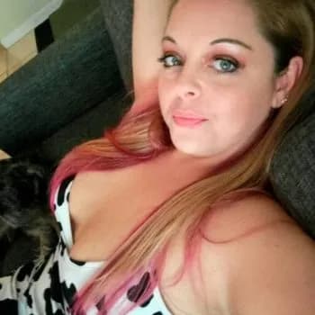 Profil de Hayat, 40 ans, Pute à Halton Hills (Ontario)