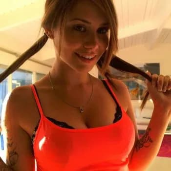 Profil de Kira, 28 ans, Pute à Boileau (Quebec)