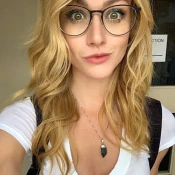 Profil de Calista, 41 ans, Pute à Salmo (British Columbia)