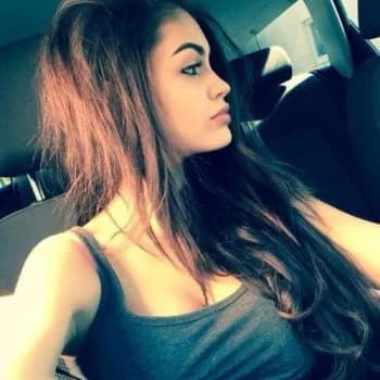 Profil de Célia, 23 ans, Pute à Netherhill (Saskatchewan)