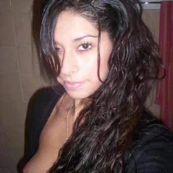 Profil de Téa, 23 ans, Pute à Châteauguay (Quebec)