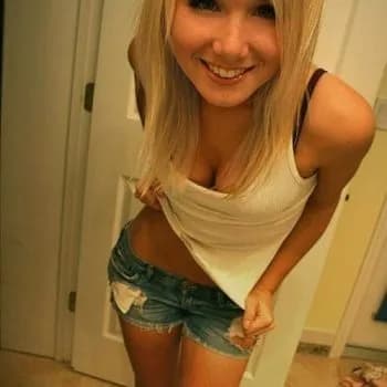 Profil de Sanaa, 41 ans, Pute à Inverness (Quebec)