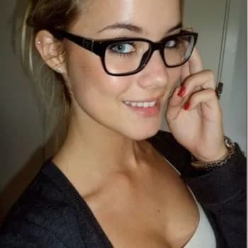 Profil de Israa, 37 ans, Pute à Kinnear's Mills (Quebec)