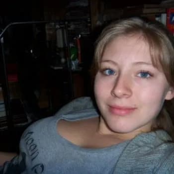 Profil de Lou, 30 ans, Pute à Denzil (Saskatchewan)