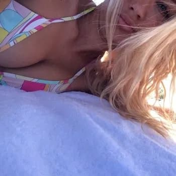 Profil de Hayat, 22 ans, Pute à Laval (Quebec)