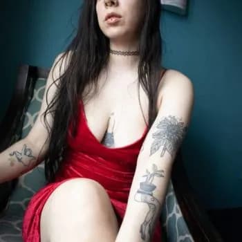 Profil de Loane, 42 ans, Pute à Clyde (Alberta)