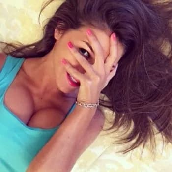 Profil de Monica, 33 ans, Pute à Calvin (Ontario)