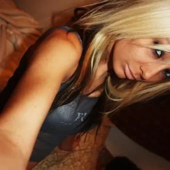 Profil de Mylana, 41 ans, Pute à Charette (Quebec)