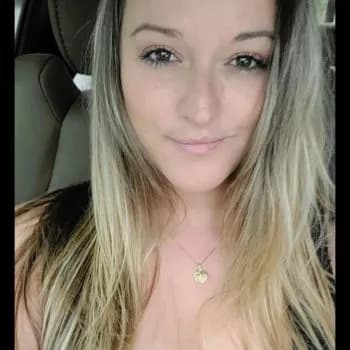 Profil de Madie, 29 ans, Pute à Madoc (Ontario)