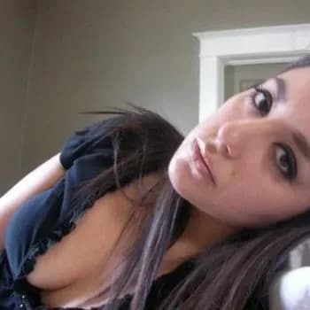 Profil de Séréna, 32 ans, Pute à Teulon (Manitoba)