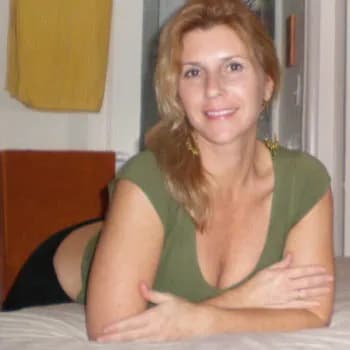 Profil de Madeline, 33 ans, Pute à Estérel (Quebec)