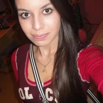 Profil de Léna, 28 ans, Pute à Le Bic (Quebec)