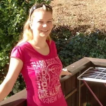 Profil de Julia, 31 ans, Pute à Denzil (Saskatchewan)