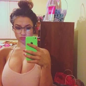 Profil de Carolina, 38 ans, Pute à Melville (Saskatchewan)