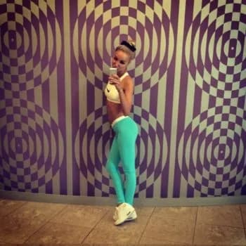 Profil de Tesnim, 28 ans, Pute à Dodsland (Saskatchewan)