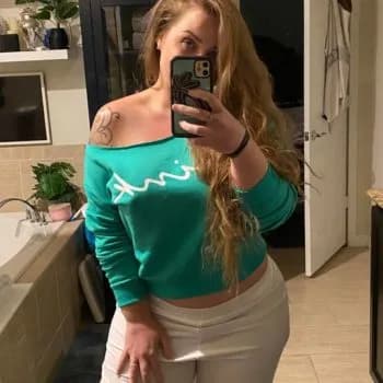 Profil de Lucia, 28 ans, Pute à Maisonnette (New Brunswick)