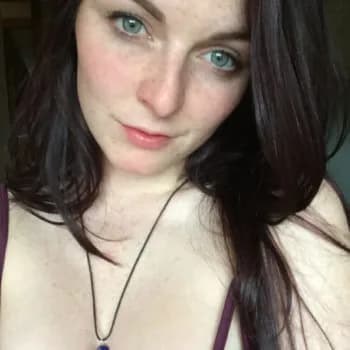 Profil de Ikram, 34 ans, Pute à Jasper (Alberta)