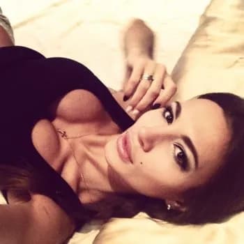 Profil de Solange, 35 ans, Pute à Coderre (Saskatchewan)