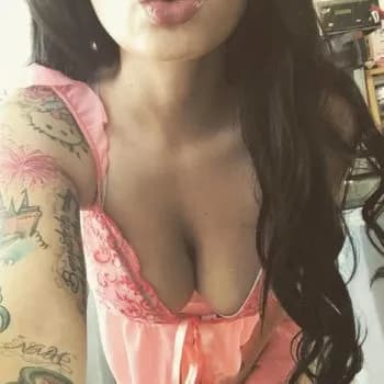 Profil de Khalissa, 29 ans, Pute à Chambord (Quebec)