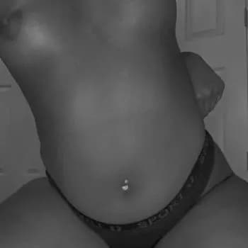 Profil de Zayneb, 27 ans, Pute à Lacolle (Quebec)