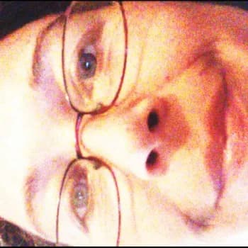 Profil de Yliana, 24 ans, Pute à Munson (Alberta)