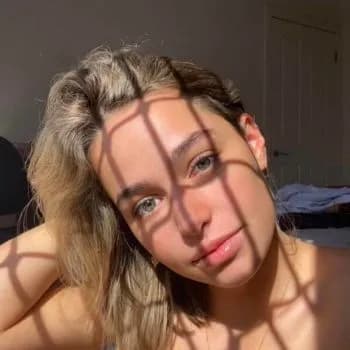 Profil de Thaïs, 30 ans, Pute à Beechy (Saskatchewan)