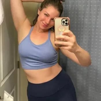 Profil de Zineb, 24 ans, Pute à Salmo (British Columbia)