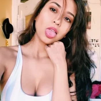 Raven - Pute à Delson Profil de Raven, 22 ans, Pute à Delson (Quebec)